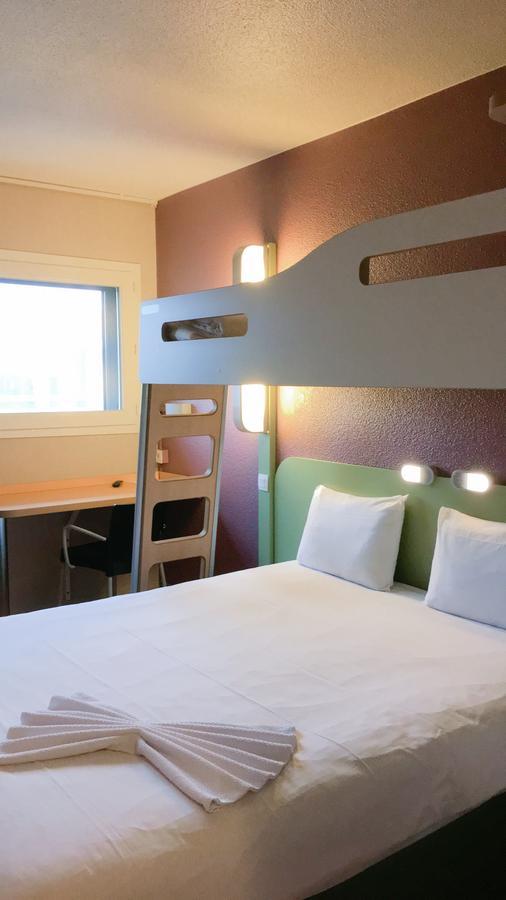 Ibis Budget Tours Centre Gare Et Congres Exterior photo