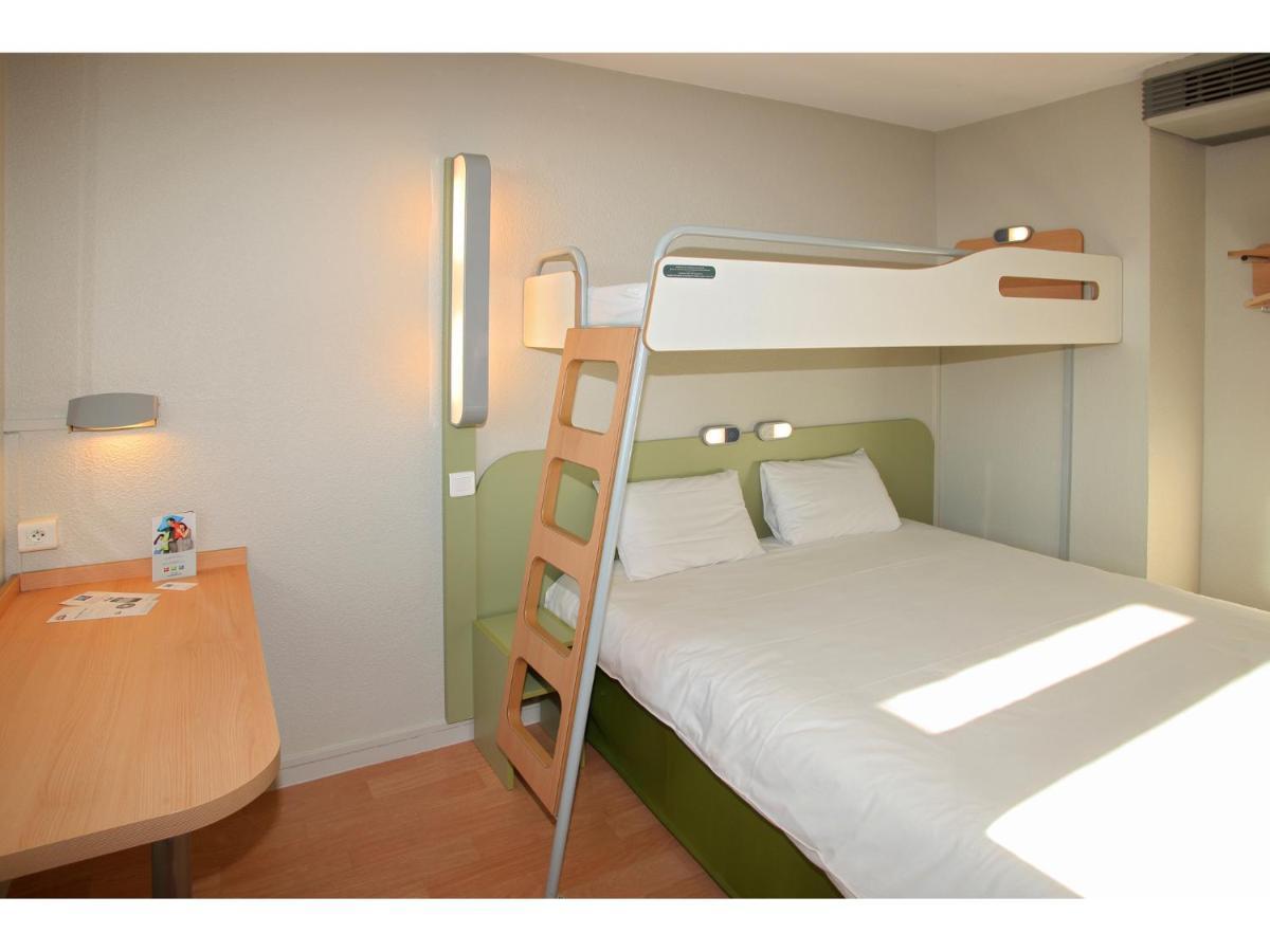 Ibis Budget Tours Centre Gare Et Congres Exterior photo